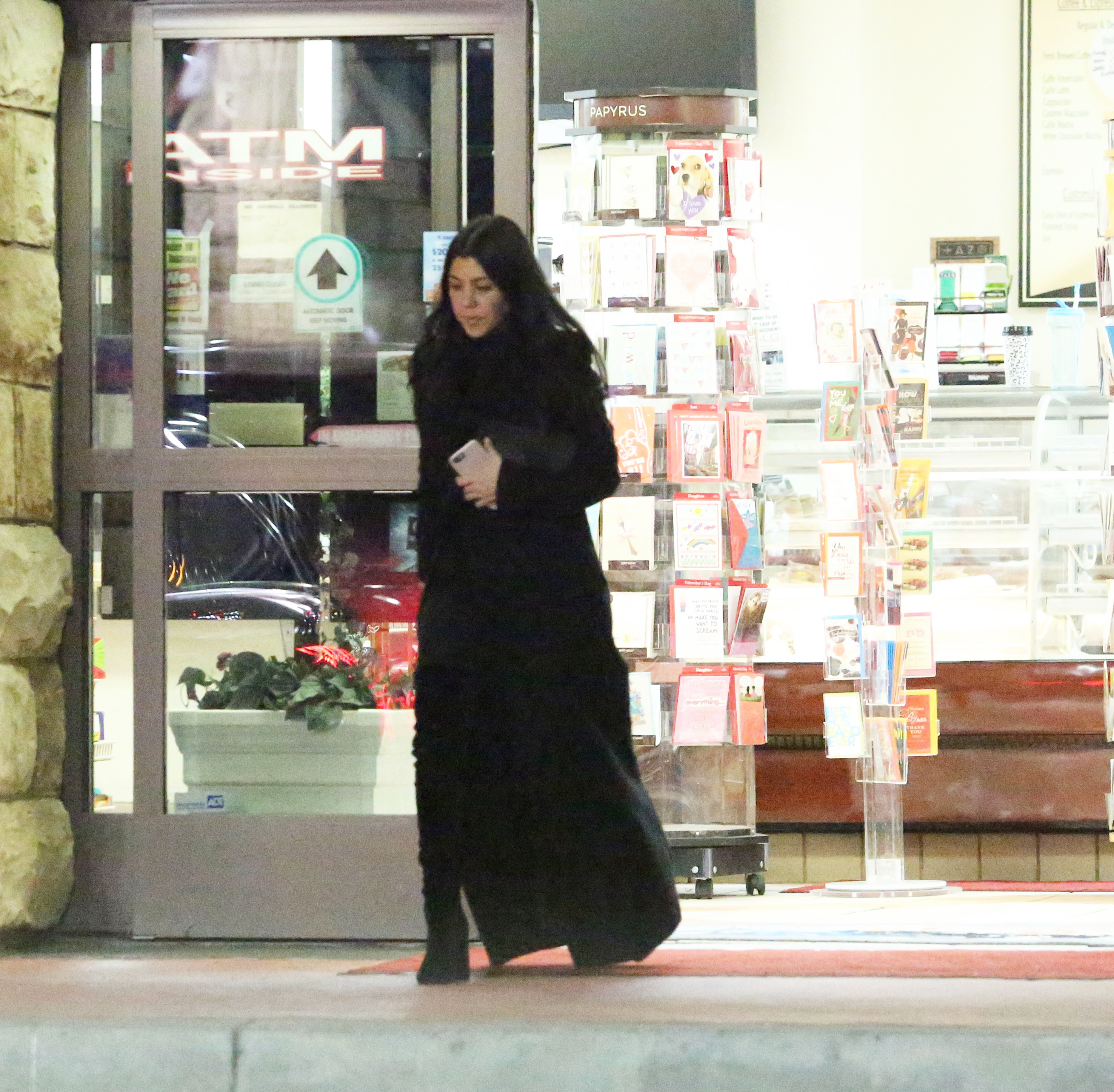 Access_Kardashian_05.jpeg