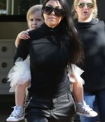 Access_Kardashian_04.jpeg