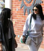 Access_Kardashian_04.jpg