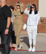 Access_Kardashian_08.jpg