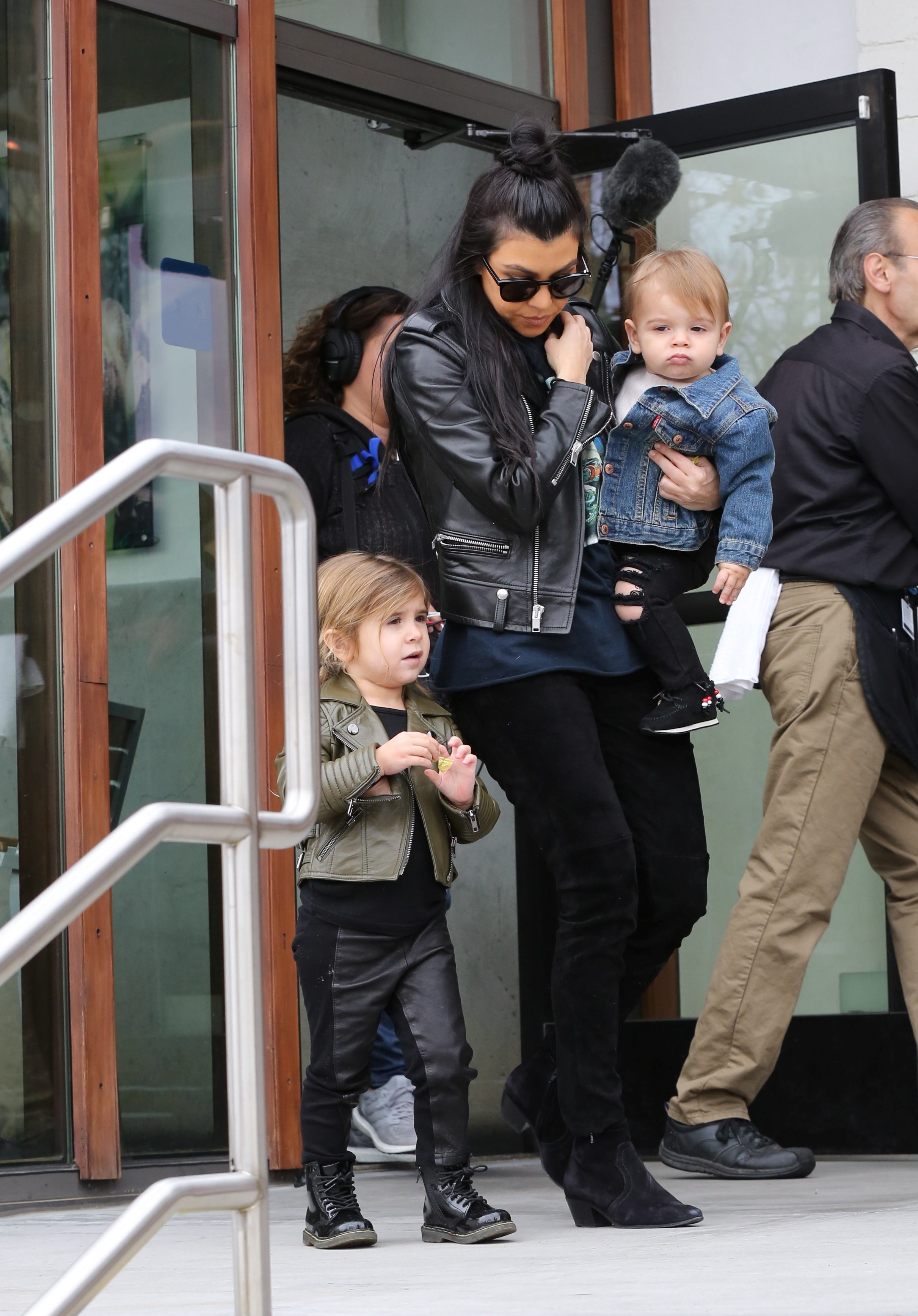 Access_Kardashian_06.jpg