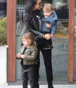 Access_Kardashian_04.jpeg