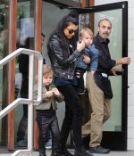 Access_Kardashian_09.jpg