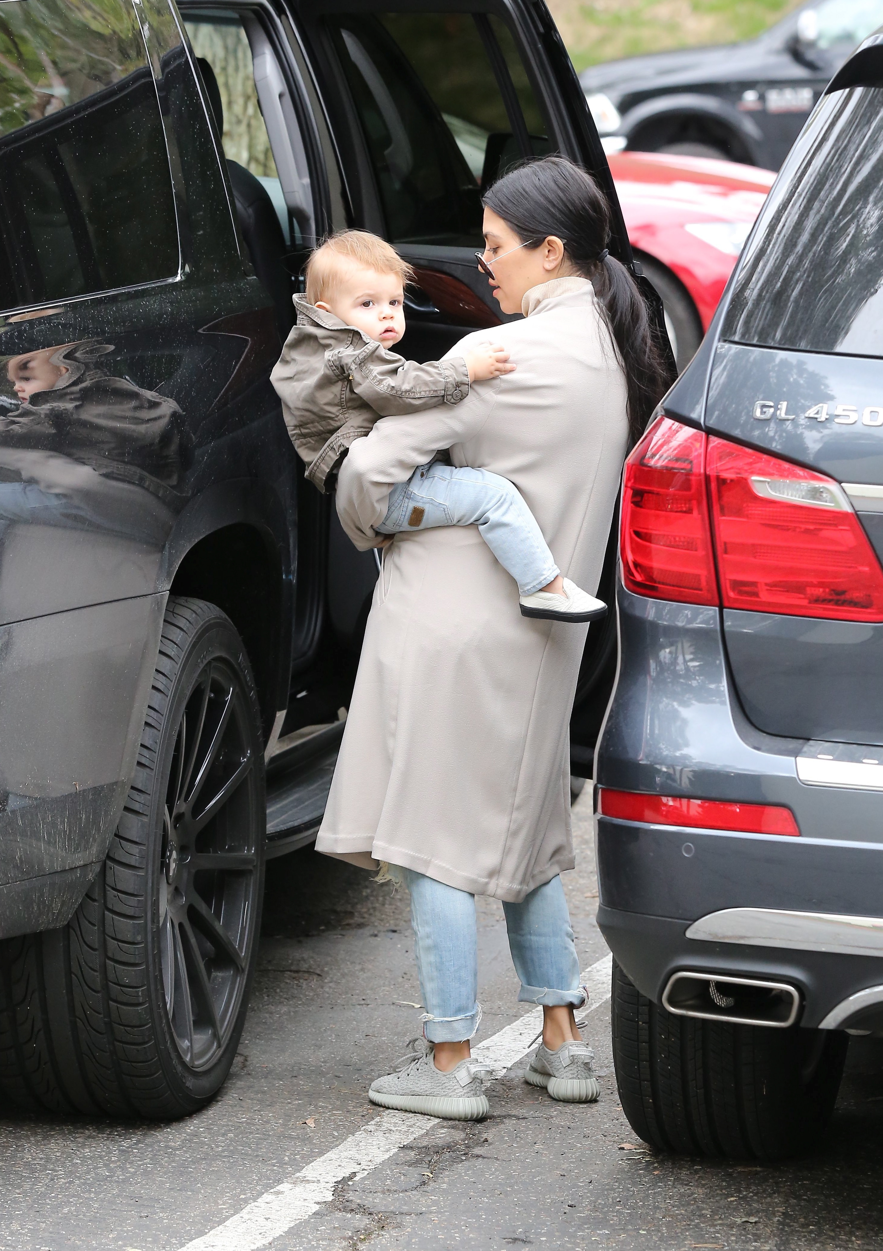 Access_Kardashian_02.jpg