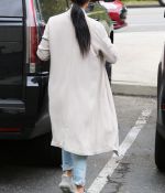 Access_Kardashian_01.jpg