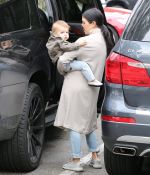 Access_Kardashian_02.jpg