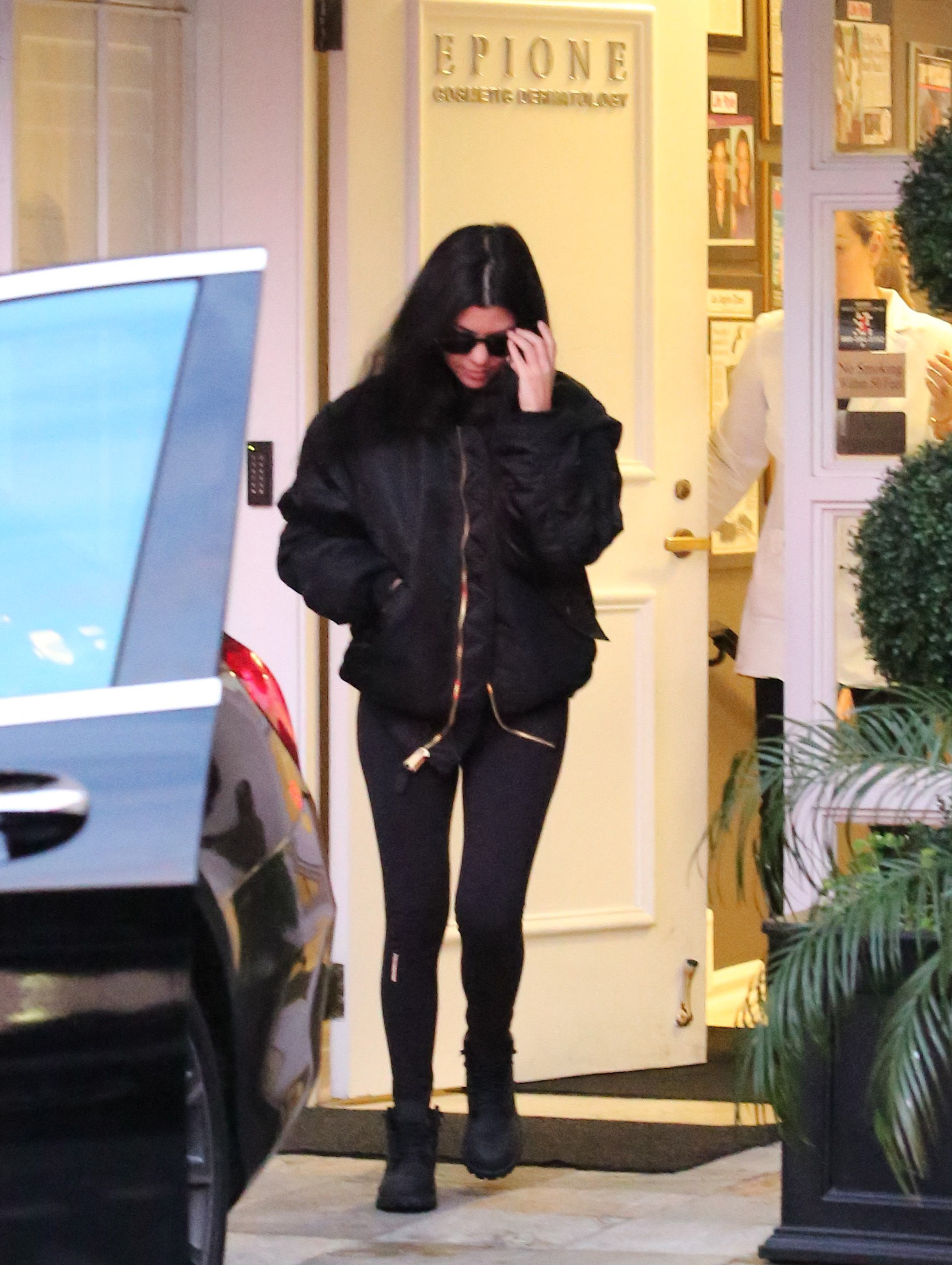 Access_Kardashian_01.jpeg