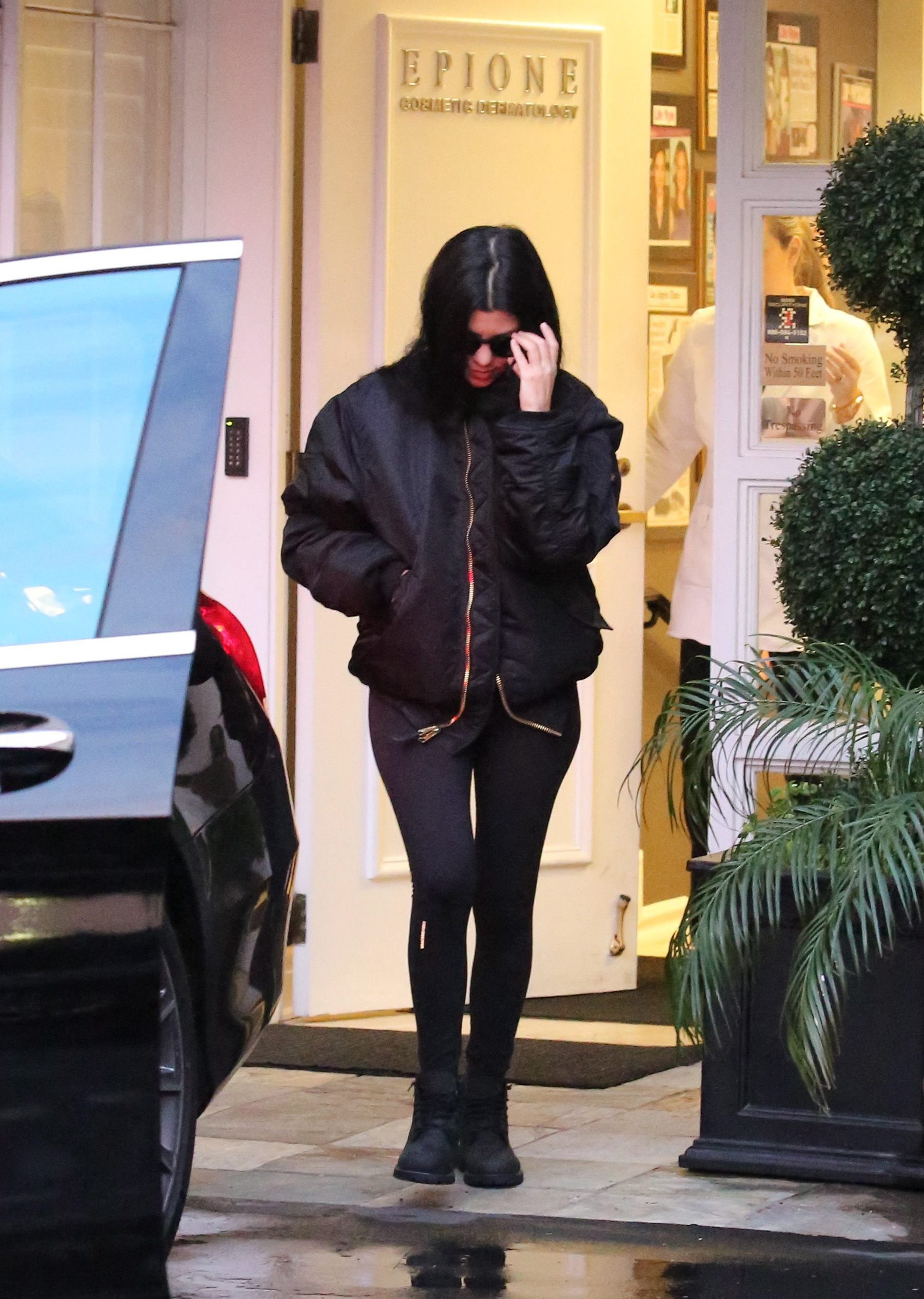 Access_Kardashian_02.jpeg