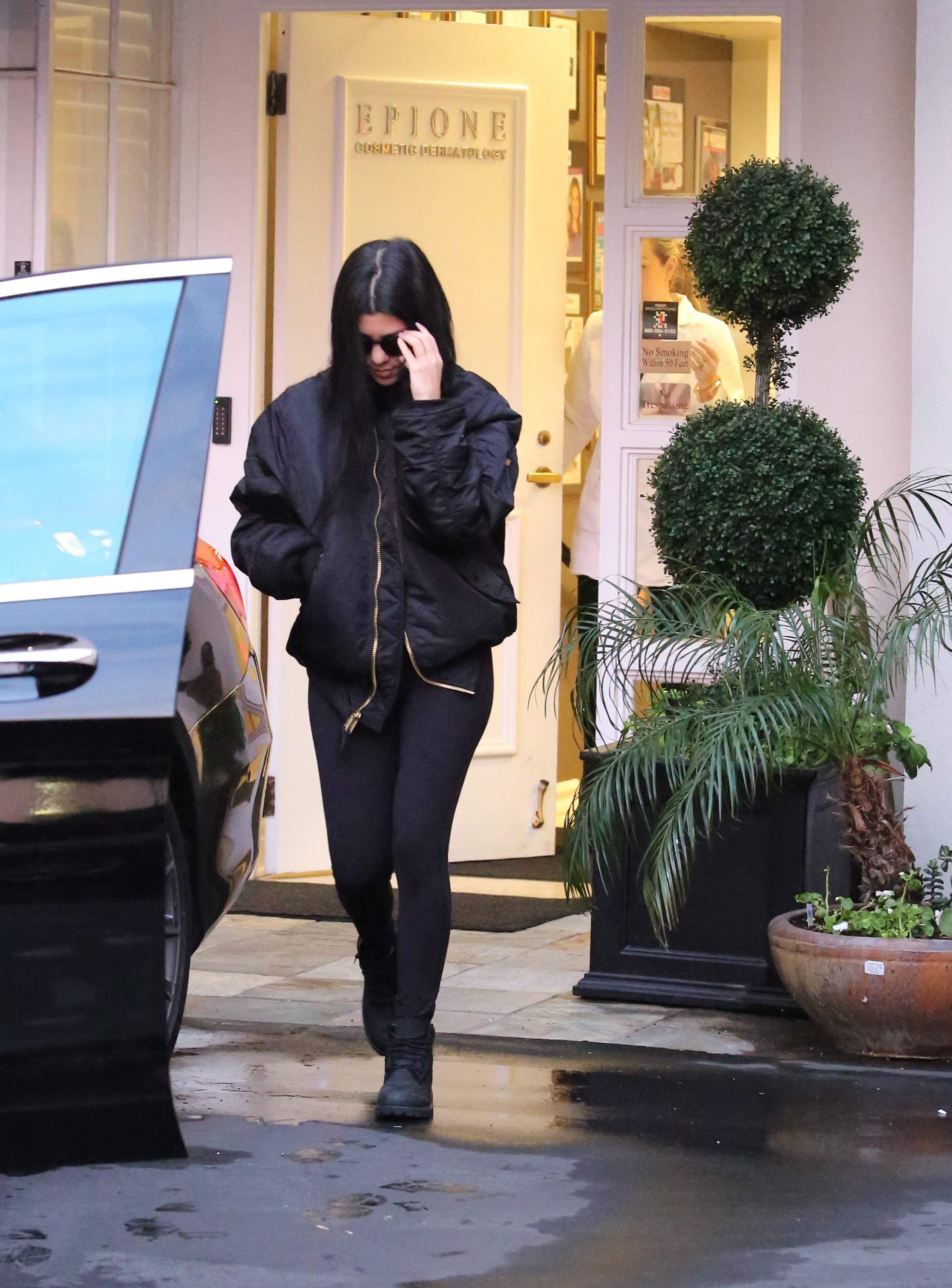 Access_Kardashian_07.jpeg