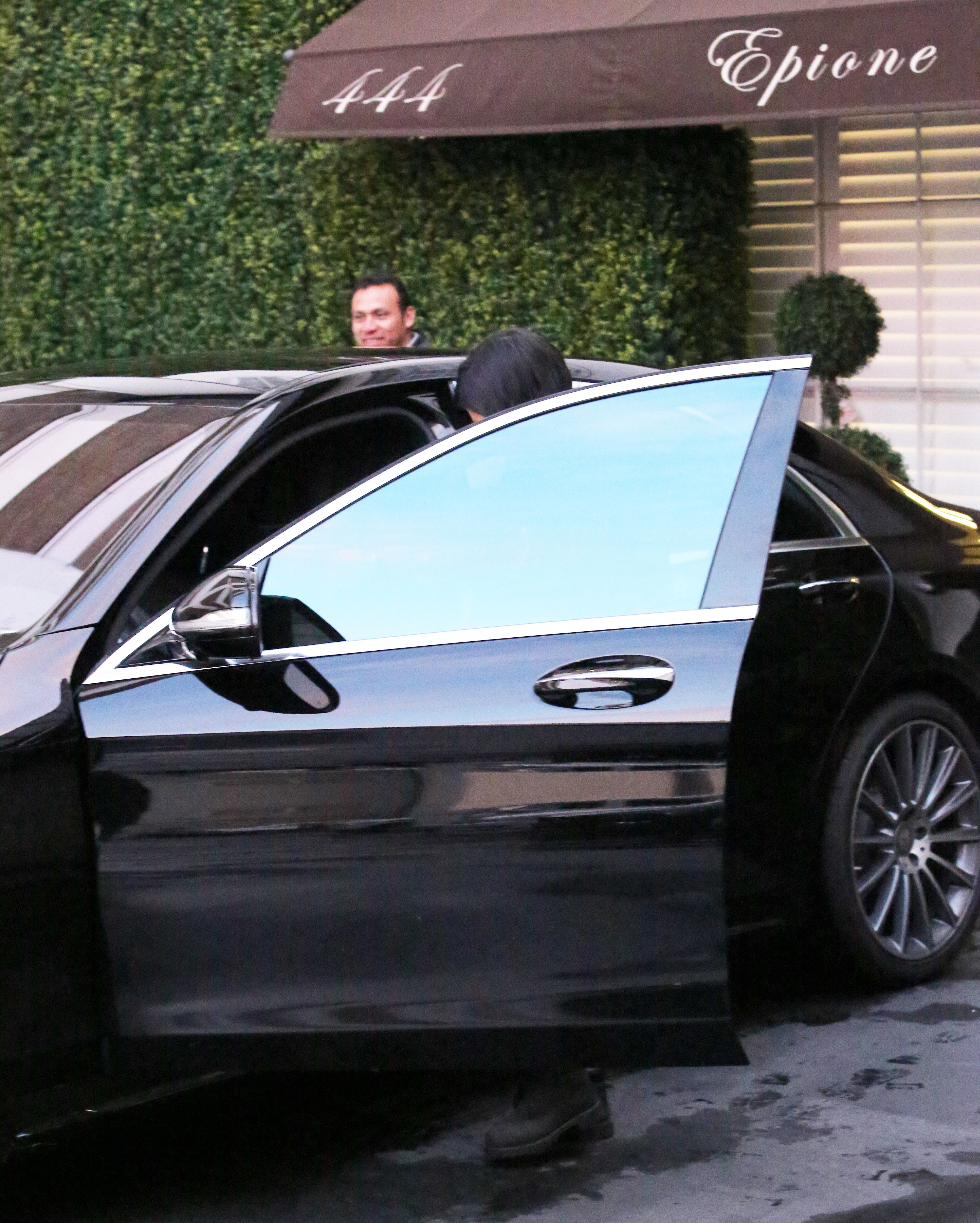 Access_Kardashian_08.jpeg
