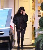 Access_Kardashian_01.jpeg