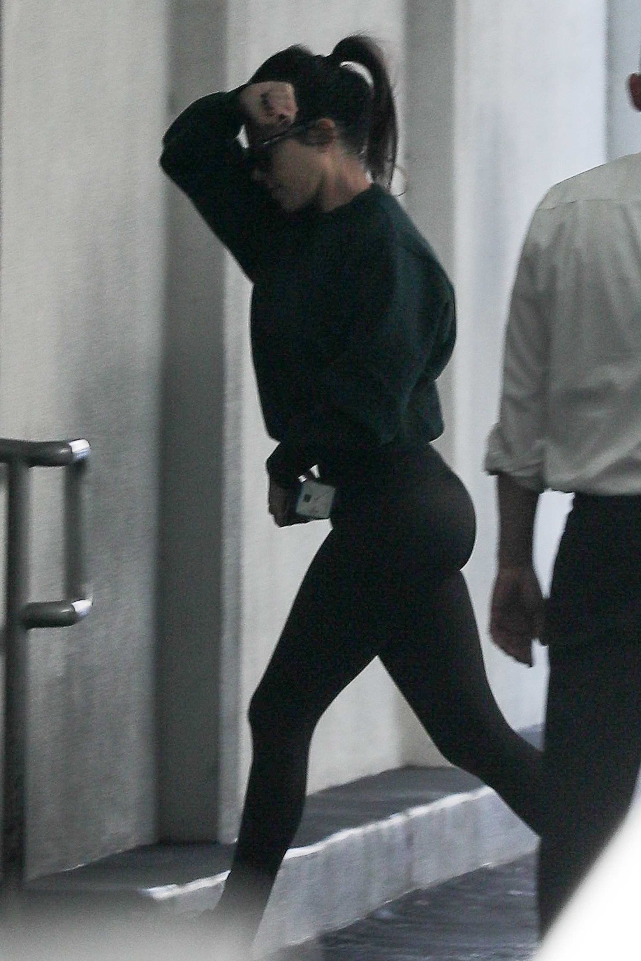 Access_Kardashian_01.jpg