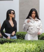 Access_Kardashian_02.jpg