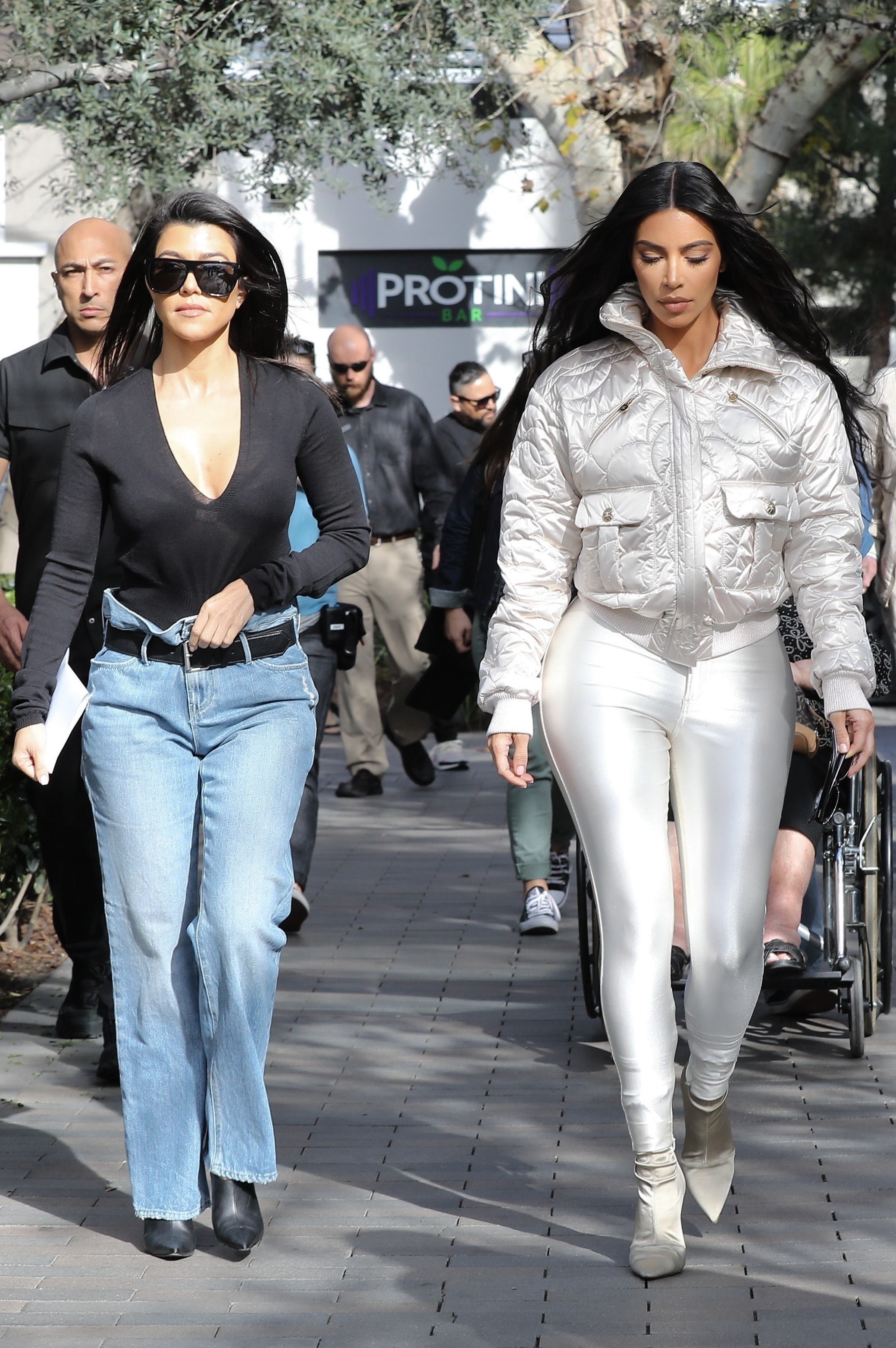 Access_Kardashian_04.jpg