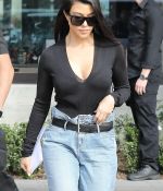 Access_Kardashian_03.jpg