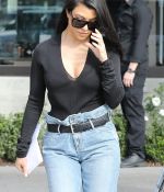 Access_Kardashian_06.jpg