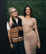 Access_Kardashian_001~0.JPG