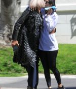 Access_Kardashian_07.jpg