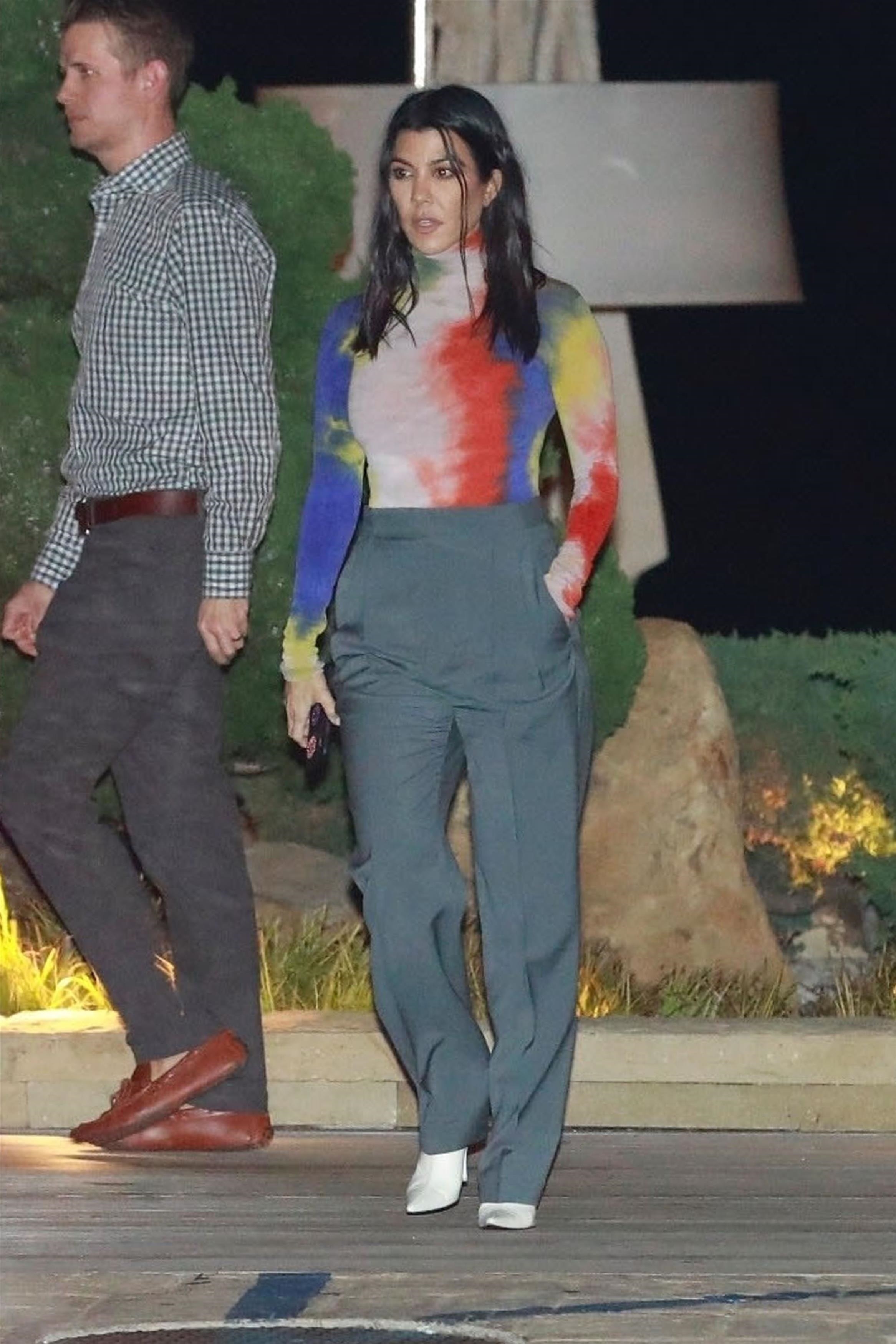Access_Kardashian_02.jpg