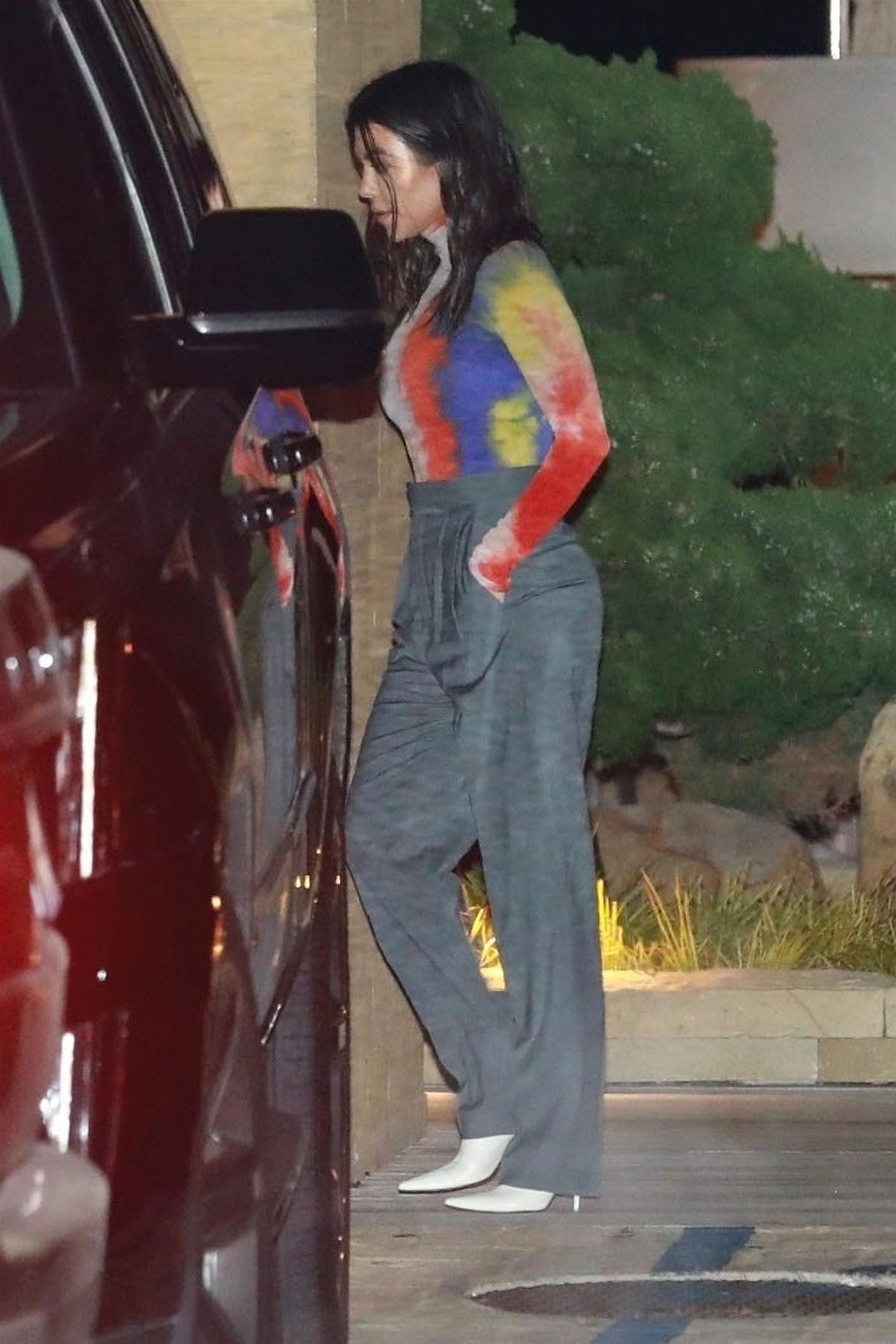Access_Kardashian_05.jpg