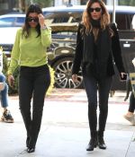 Access_Kardashian_02.jpg