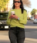 Access_Kardashian_04.jpg