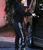 Access_Kardashian_04.jpg
