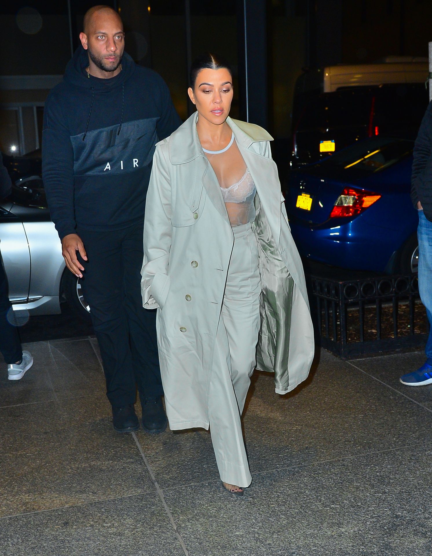 Access_Kardashian_05.jpg