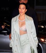 Access_Kardashian_04.jpg