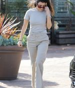 Access_Kardashian_05.jpg