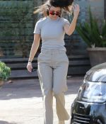 Access_Kardashian_07.jpg