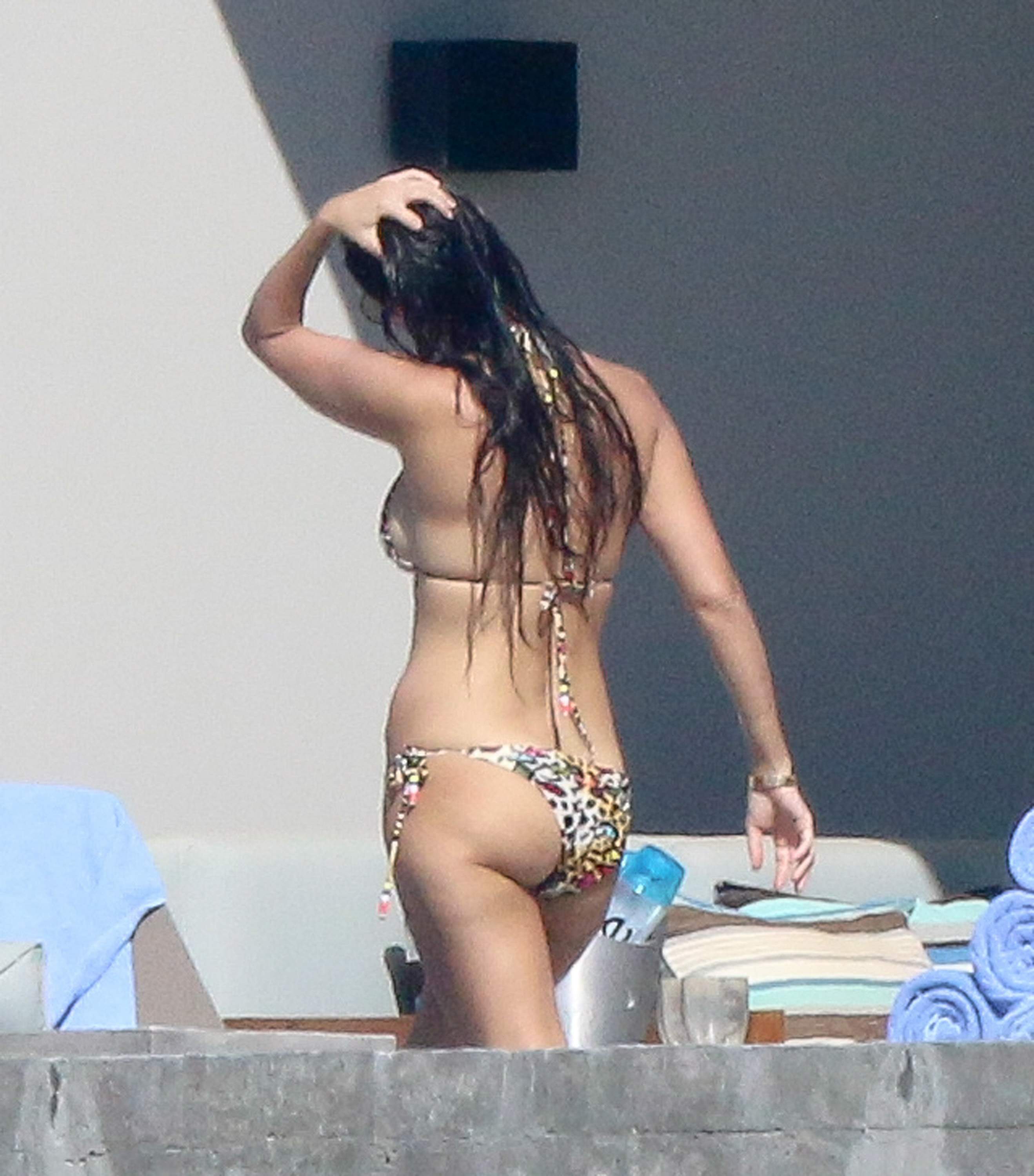 Access_Kardashian_05.jpg