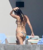 Access_Kardashian_05.jpg
