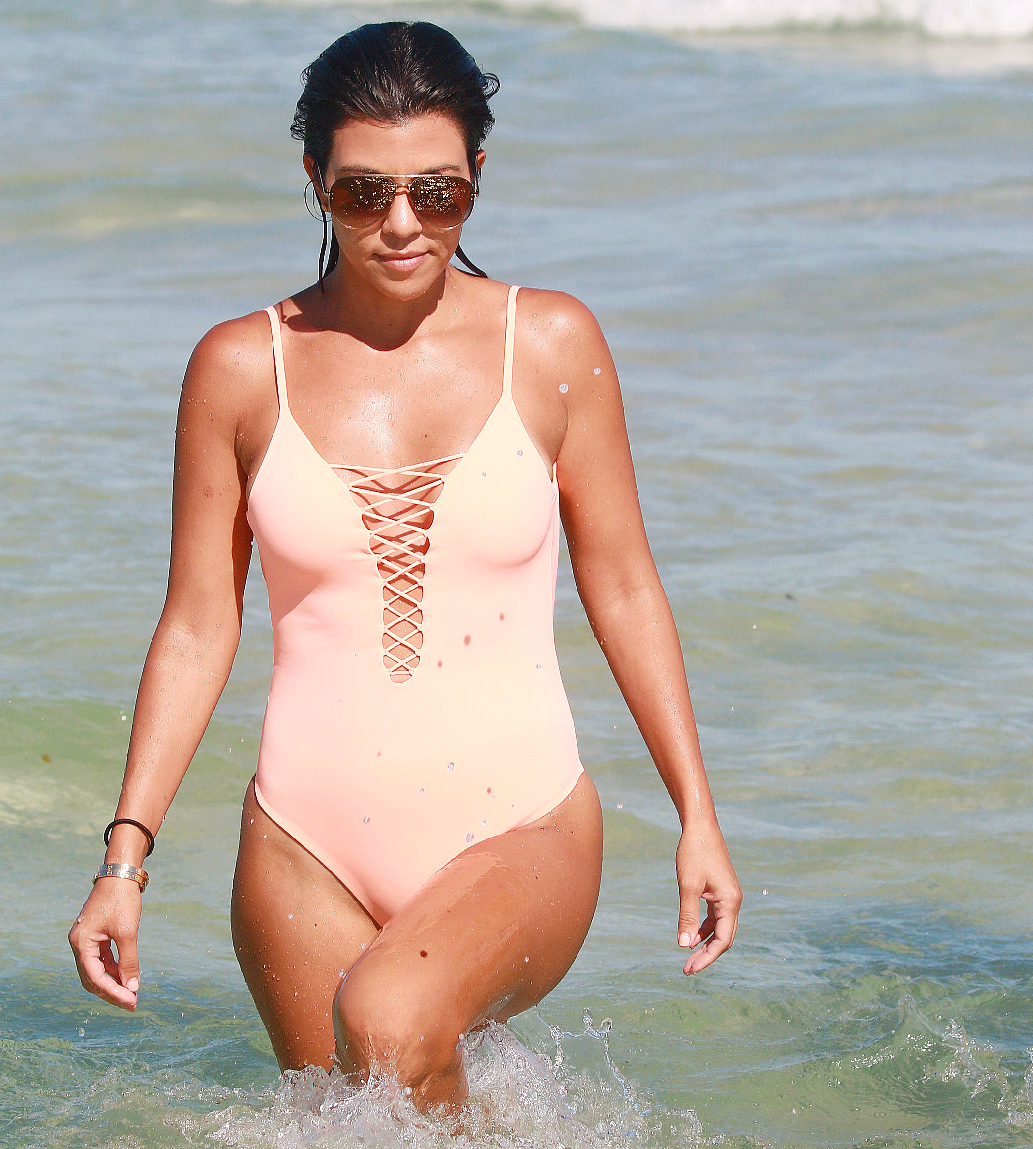 Access_Kardashian_01.jpg