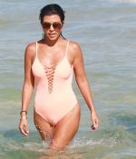 Access_Kardashian_02.jpg