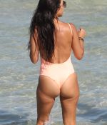 Access_Kardashian_022.jpg