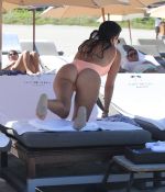 Access_Kardashian_050.jpg