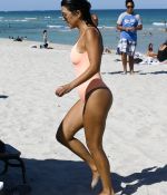 Access_Kardashian_060.jpg