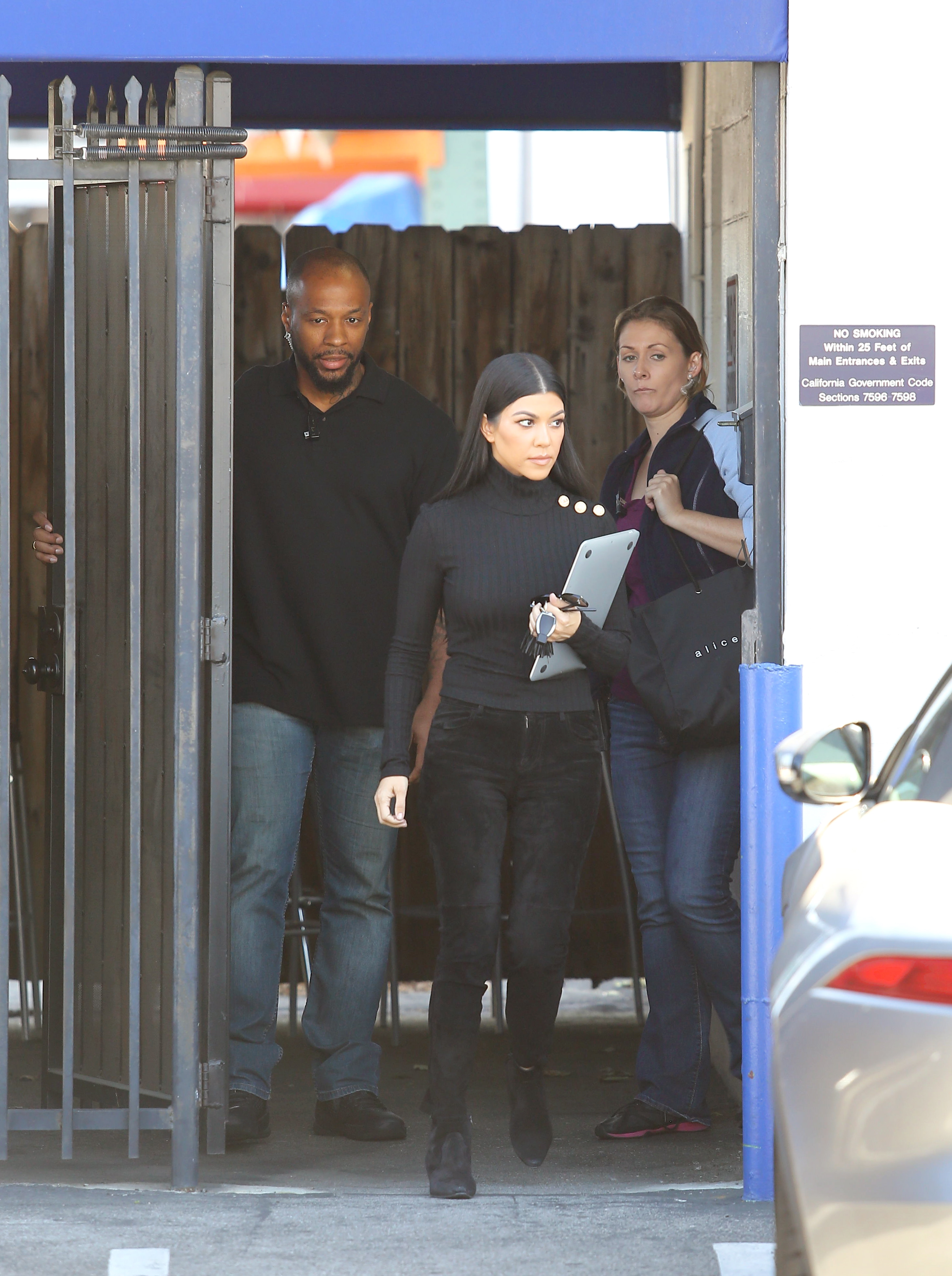 Access_Kardashian_02.jpeg