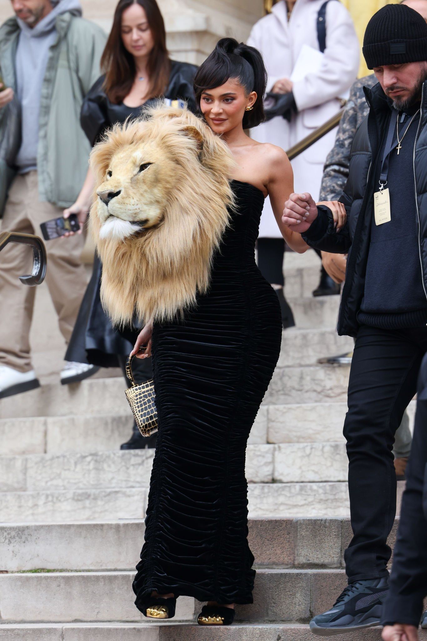 Access_Kardashian_001~0.JPG