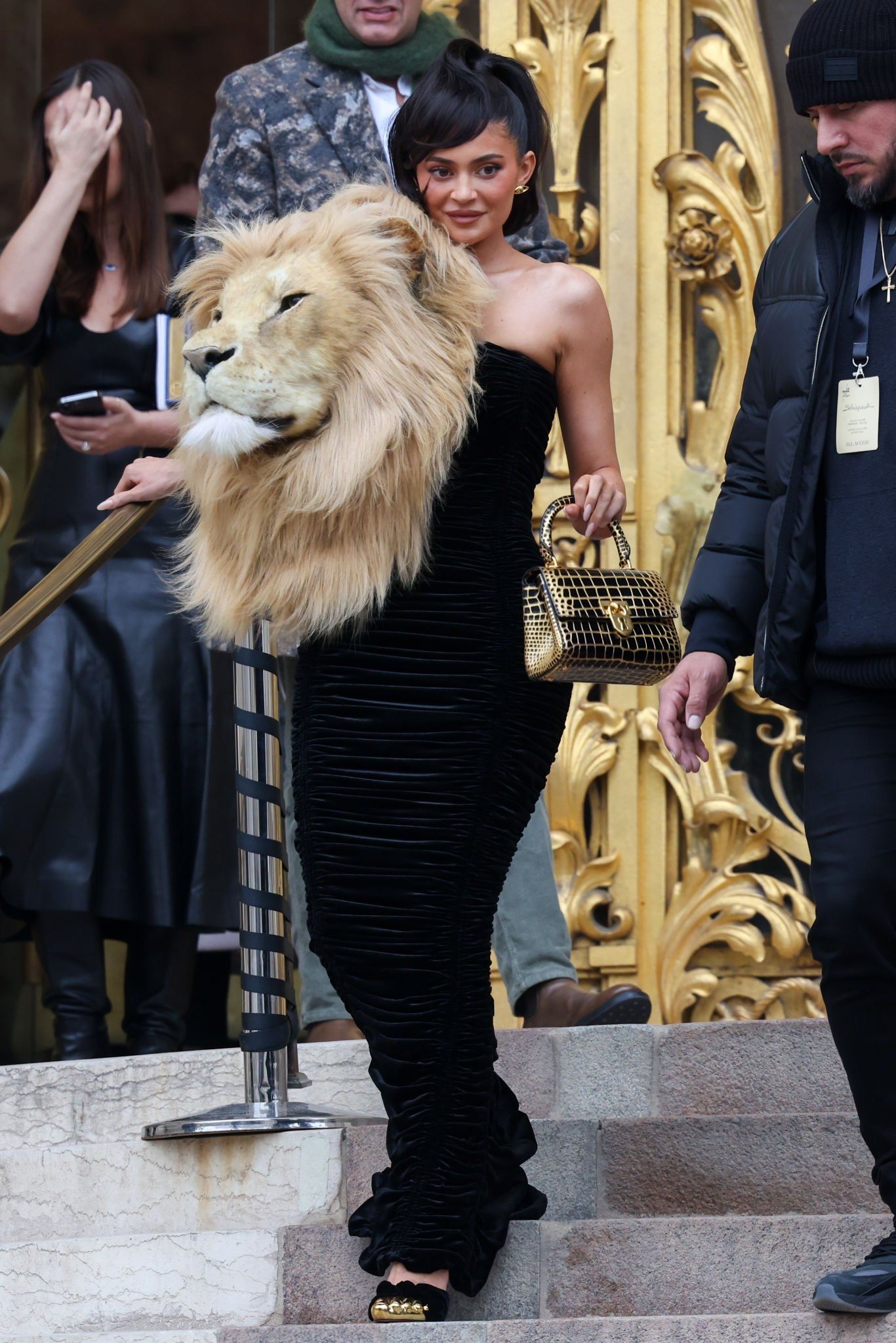 Access_Kardashian_001~1.JPG