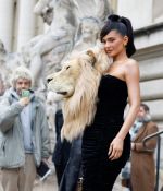 Access_Kardashian_043~0.JPG
