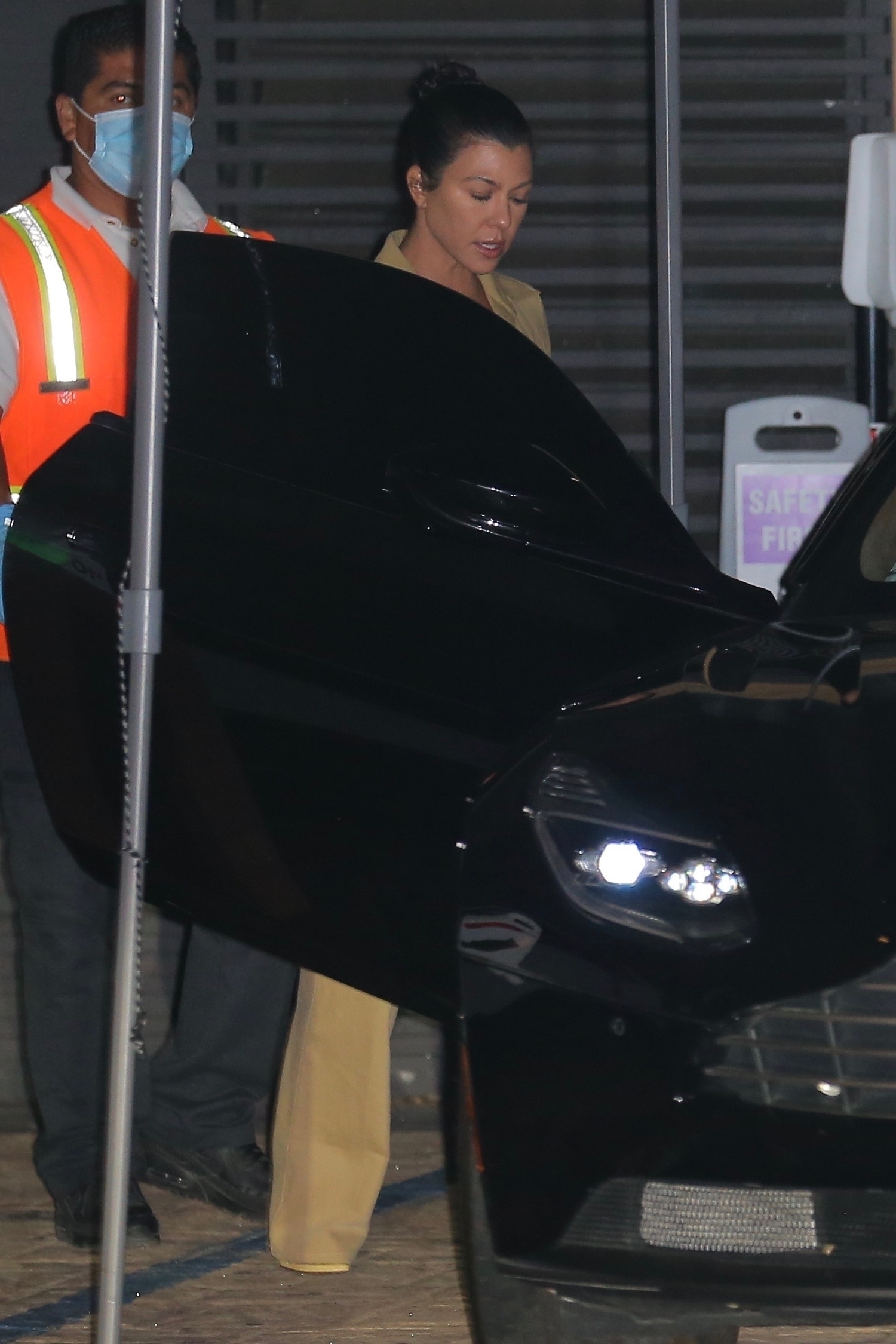 Access_Kardashian_005.jpg