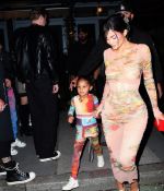 Access_Kardashian_003.JPG