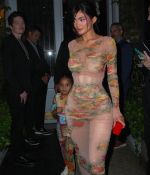 Filename=Access_Kardashian_025.JPG
Filesize=99KiB
Dimensions=664x1080
Date added=31.08.23 Access_Kardashian_025.JPG