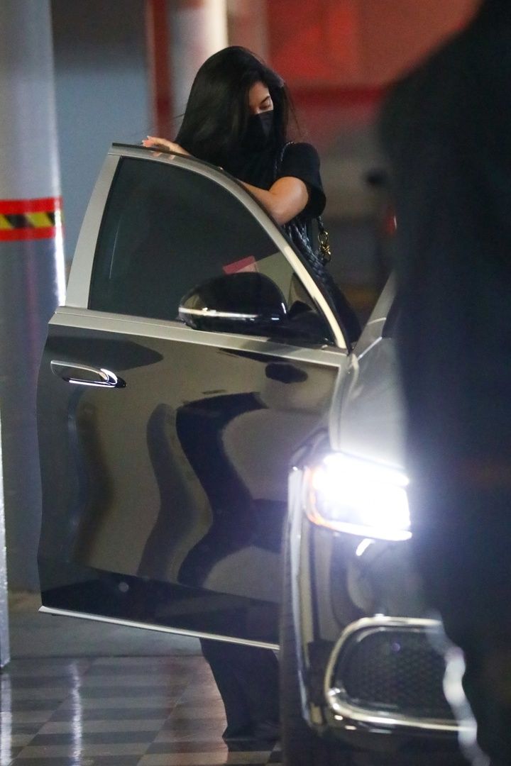 Access_Kardashian_002.JPG
