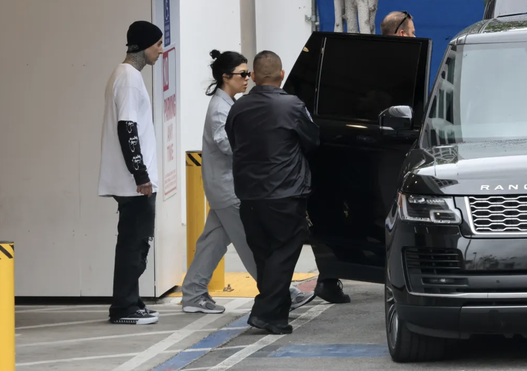 Access_Kardashian_005.png
