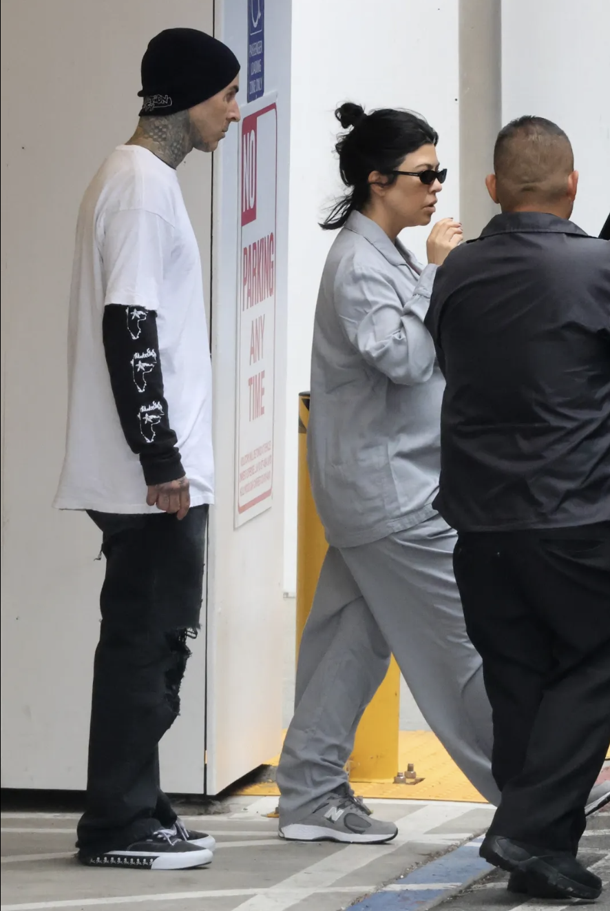 Access_Kardashian_009.png