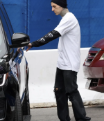 Access_Kardashian_002.png
