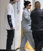 Access_Kardashian_009.png